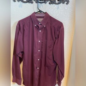 ARIAT - Men’s Long Sleeve - Wrinkle Free Series. Button Down Series.Size.M